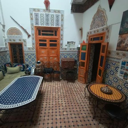 Riad Lala Drissia Fez Bagian luar foto